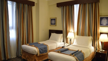 london Umrah Package